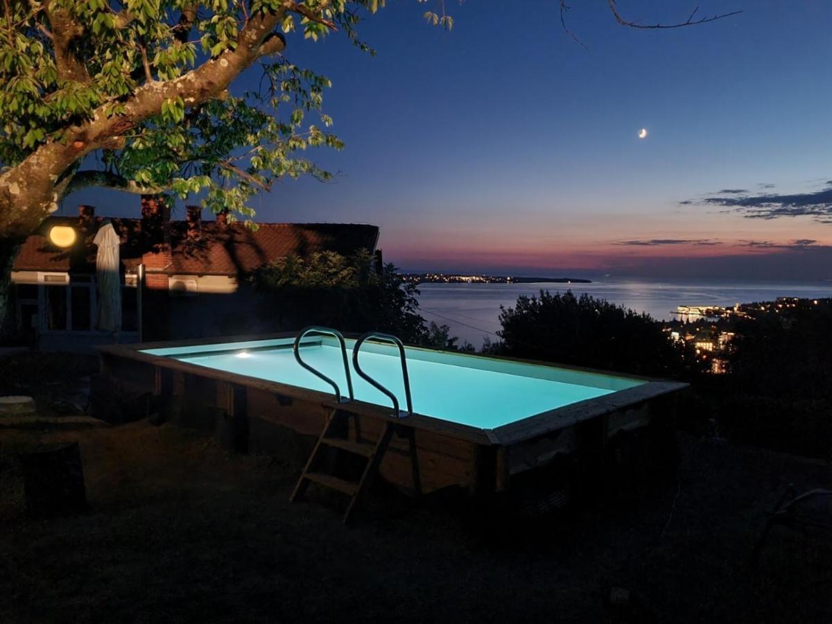 Peaceful Cherry Place Portoroz Exterior photo